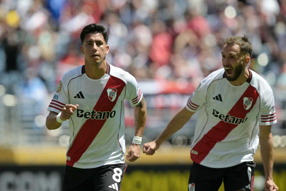 米兰上次德比扑点后夺冠？迈尼昂：我们不能做这种比较